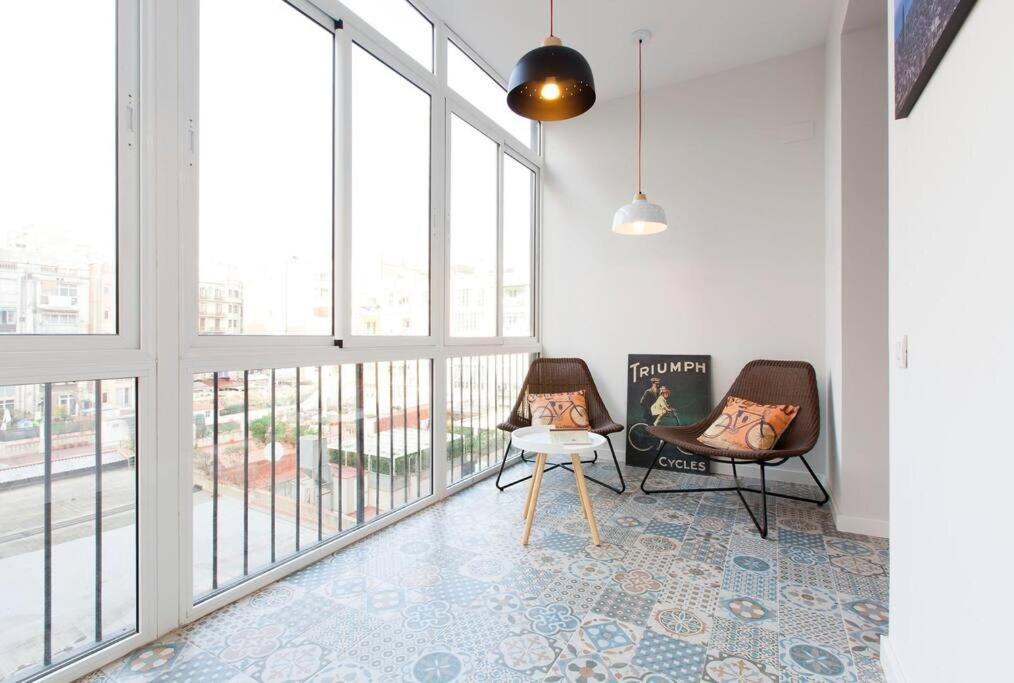 Perfectly Located 4Bed 4Bath Apartment In Barcelona 3 1 Eksteriør billede